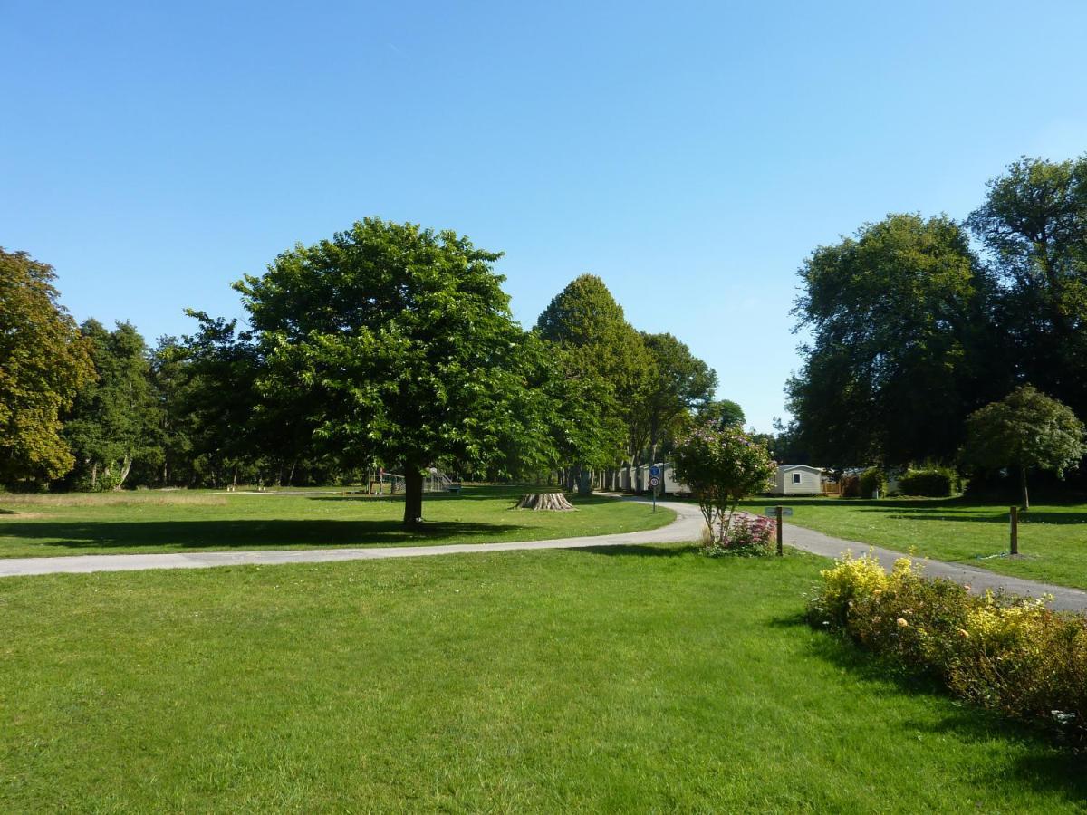 Domaine De Sery Bouttencourt Exterior photo